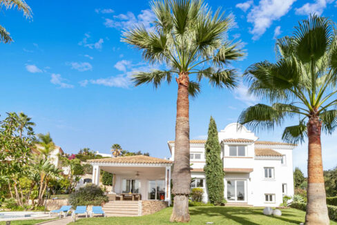 villa stile classico a Elviria