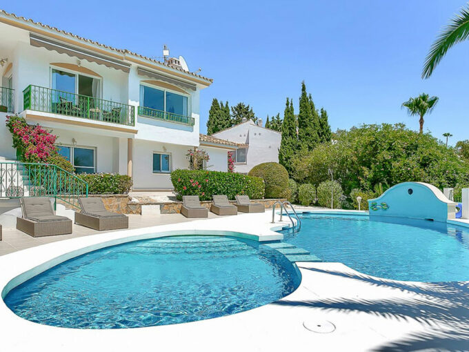 villa in vendita a Fuengirola