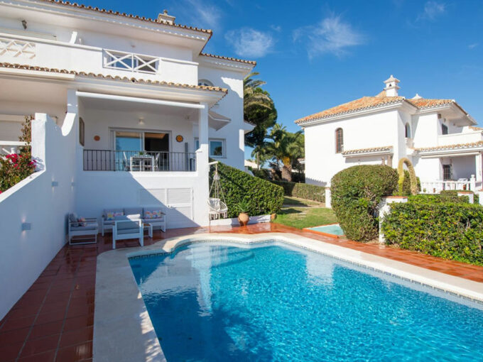 townhouse in la Duquesa