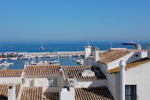 3-Exterior-View-Apartment-Grande-Banus